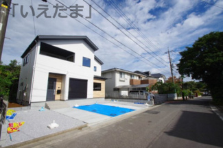 【前面道路含む現地写真】 | 南側公道、幅員6m