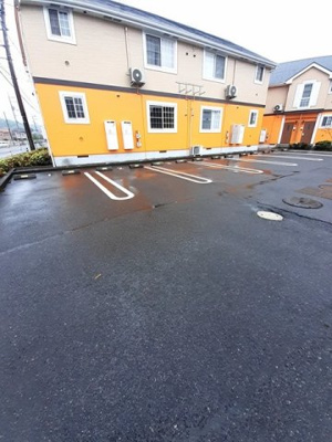 【駐車場】 | ラヴィリントスＡ | 駐車場があります