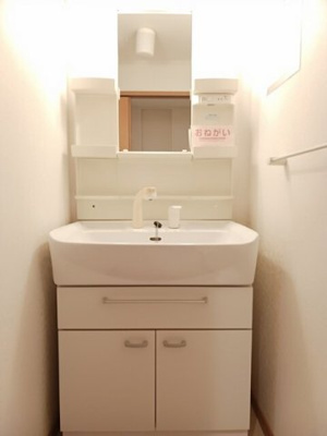 【洗面所】 | アール・ド・ヴィーヴルＣ | 洗面所です