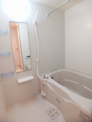 【浴室】 | カーサフェリーチェＡ | お風呂です