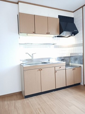 【キッチン】 | エーデルハイム | お料理しやすいキッチンです