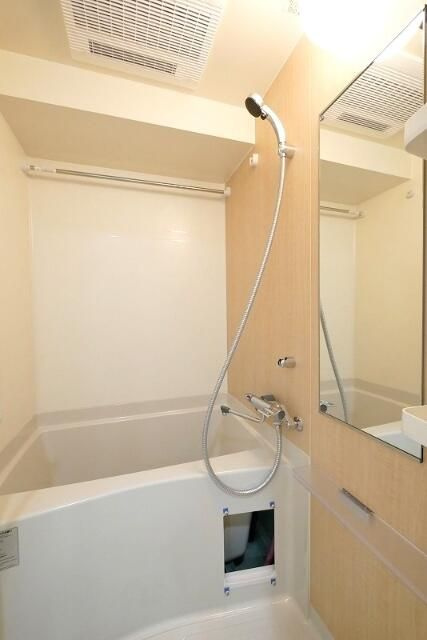 ＰＲＥＭＩＵＭ　ＣＵＢＥ　両国ＤＥＵＸの浴室