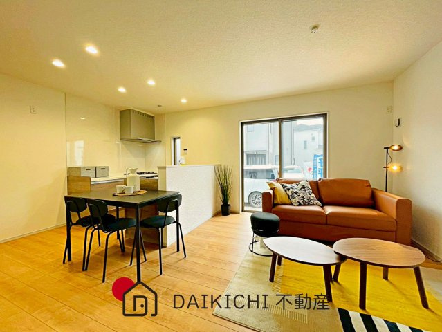 【居間・リビング】 | いろどりアイタウン北本市中丸2丁目　新築戸建　全1棟　1号棟