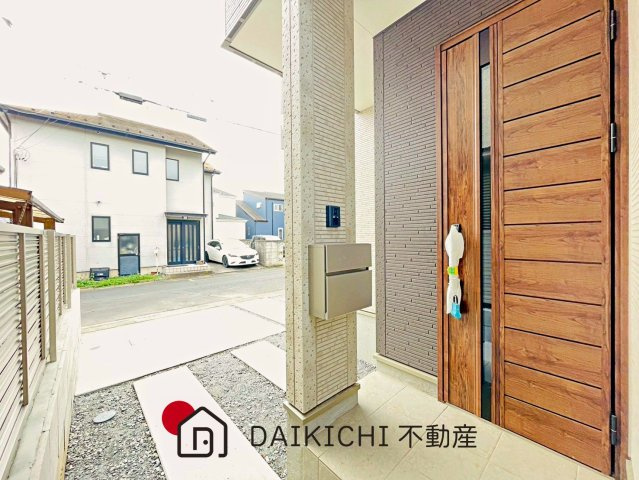 【玄関】 | いろどりアイタウン北本市中丸2丁目　新築戸建　全1棟　1号棟