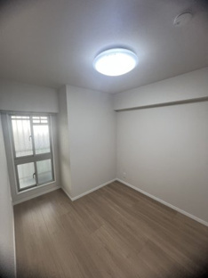 【洋室】ローレルコート学園前ＢC棟B 