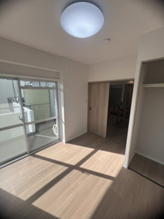 【洋室】ローレルコート学園前ＢC棟B 