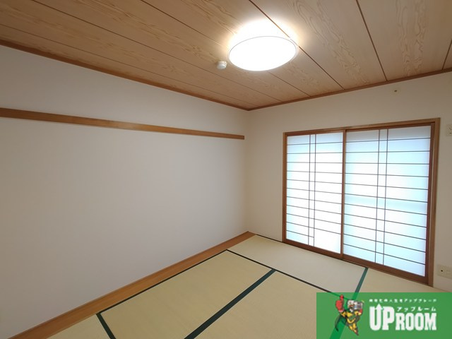 サンハイツ中央台I棟の和室