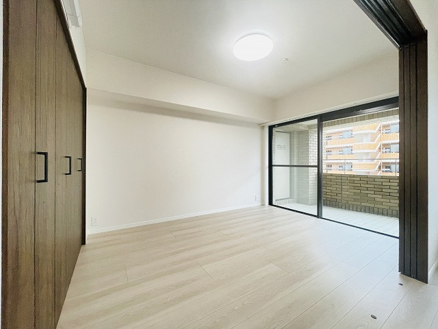 【洋室】 | ルッシュ・西公園