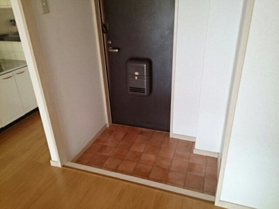 【玄関】 | ＲＩＶＥＲＨＩＬＬＹＵＡＳＡⅠ | 収納もある玄関です