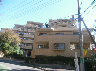 【外観】 | ライオンズマンション府中の丘 | 駅前にスーパーもあり、買い物便利です。