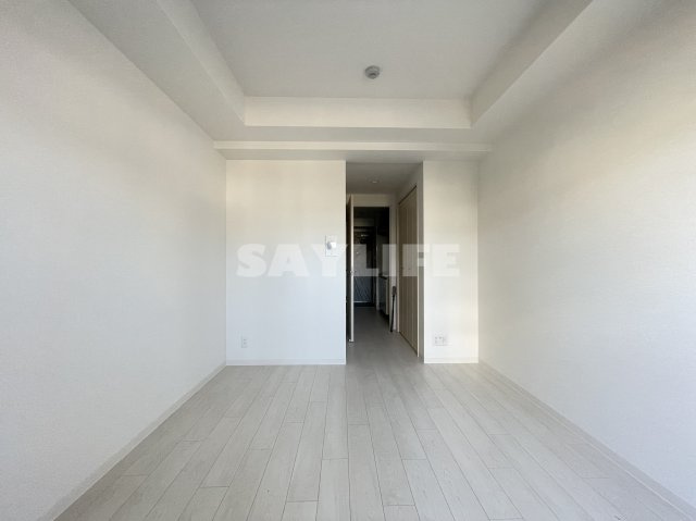 ソルテラスOSAKAJO　ESTの居間・リビング