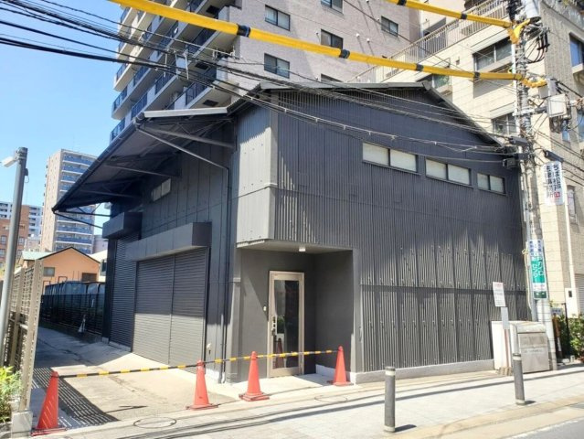 松戸東口商店街貸店舗の外観