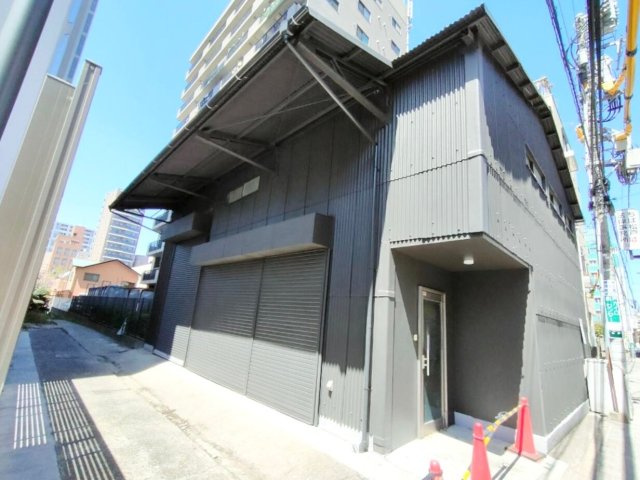 松戸東口商店街貸店舗の外観