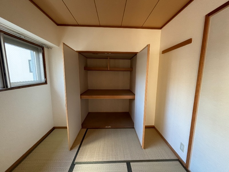 メゾン油小路の収納