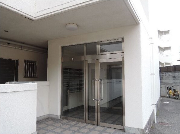 第5秋葉ビル【キャッシュバック対象】のエントランス|エントランスです