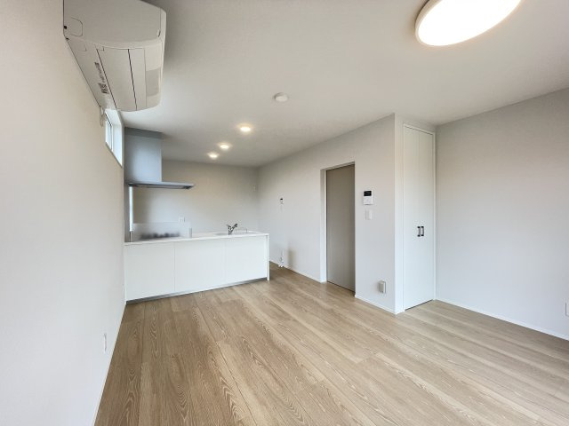 八戸市長苗代3丁目の居間・リビング