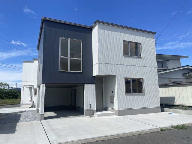 八戸市長苗代3丁目