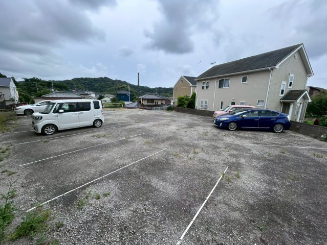 千葉県館山市　一棟アパートの駐車場
