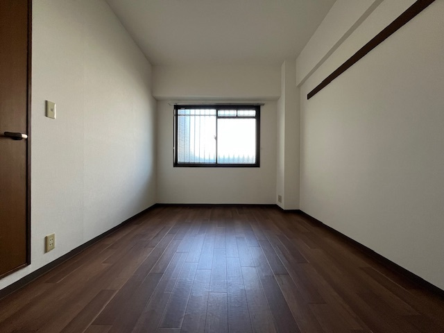 光明池サニーハイツの寝室