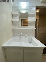 独立洗面化粧台付きでおすすめです！
