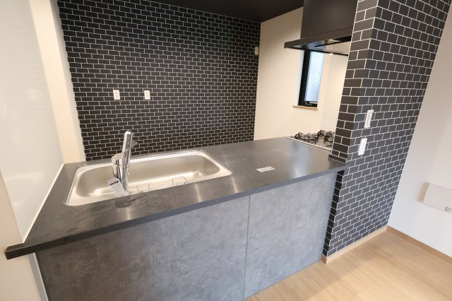 南区南浦和３丁目13-9(A号棟)新築一戸建てのキッチン|撮影日 2025年7月28日 13:40 晴れ