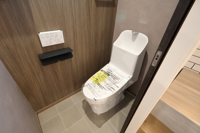 南区南浦和３丁目13-9(A号棟)新築一戸建てのトイレ|撮影日 2025年7月28日 13:40 晴れ