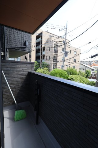 南区南浦和３丁目13-9新築一戸建てのバルコニー|撮影日 2025年7月28日 13:40 晴れ