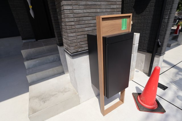 南区南浦和３丁目13-9新築一戸建てのセキュリティ|撮影日 2025年7月28日 13:40 晴れ