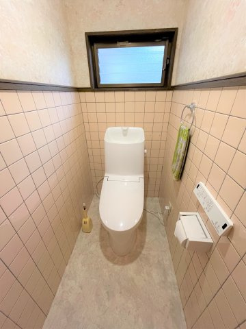 【トイレ】 | 恩田小学校に通える中古住宅平家　宇部市恩田町２丁目 | コンパクトで使いやすいトイレです