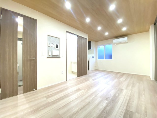 【新築】RESUA月が丘の居間・リビング