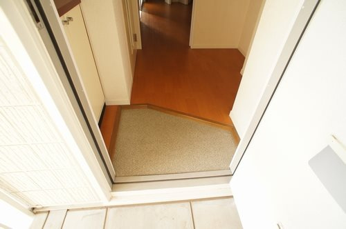 サンエクスピアハイツの玄関