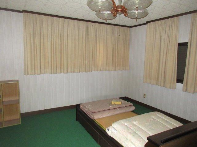 湖南市中央5丁目の洋室