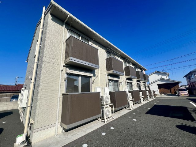 プルミエール下小塙の外観