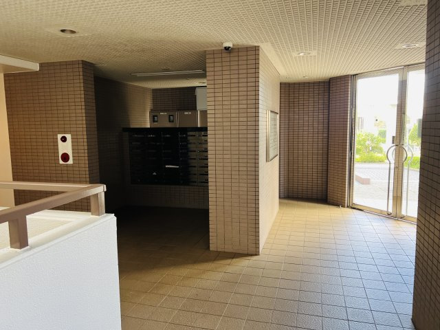 ラ・メール狩口(Ⅱ)3番館のエントランス