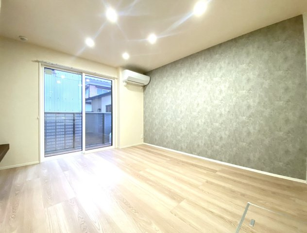 【新築】RESUA月が丘の居間・リビング