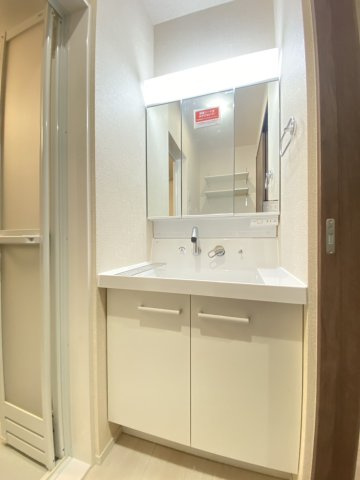【新築】RESUA月が丘の独立洗面台