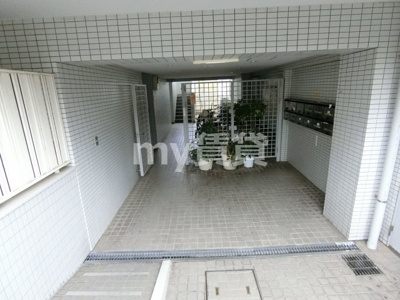 【エントランス】 | クレール山本