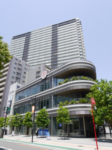 大宮サクラスクエアモールの外観