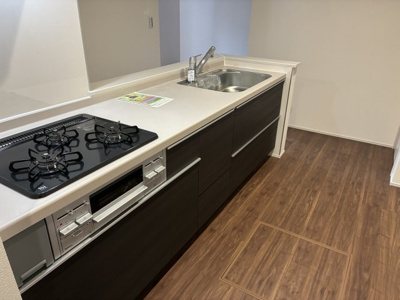 【キッチン】 | 大津市錦織1丁目7付近　新築戸建 | 2025年12月撮影