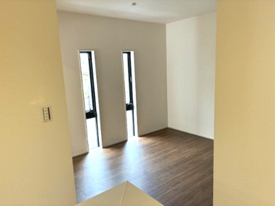 【居間・リビング】 | 大津市錦織1丁目7付近　新築戸建 | 2025年12月撮影