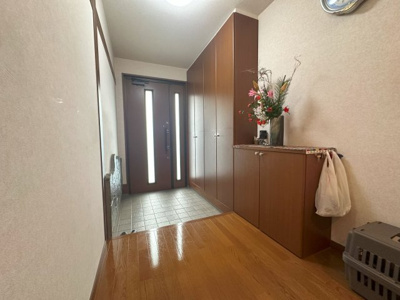 【玄関】 | 諏訪野町戸建