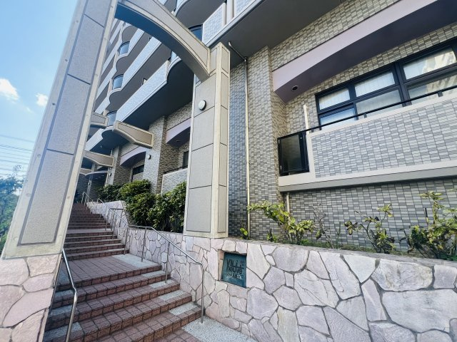 ヴィルヌーブ神戸五色山の玄関