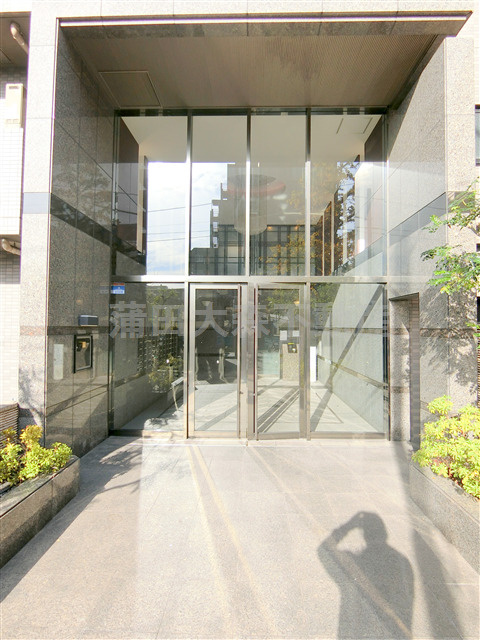 ルーブル羽田西の外観