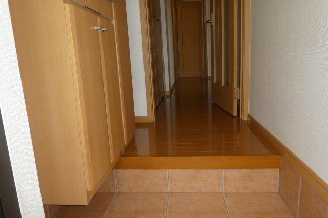 ブランプレジールAの玄関