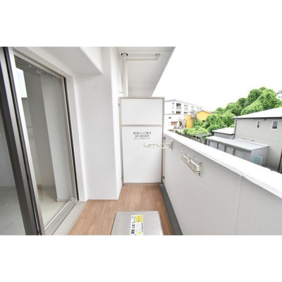 【バルコニー】 | アドバンス新大阪ラシュレ | 物件の画像10