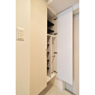 【玄関】 | アドバンス新大阪ラシュレ | 物件の画像6