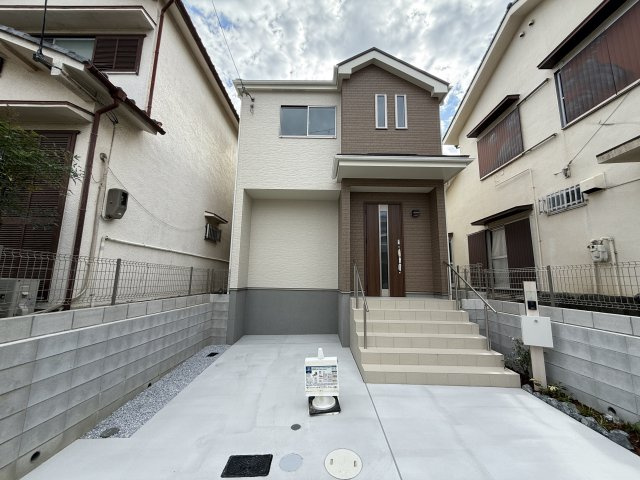 堀上緑町１丁　新築一戸建の外観