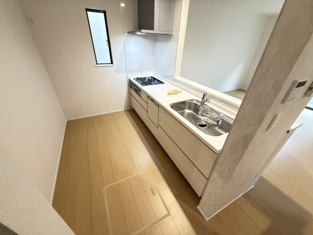 堀上緑町１丁　新築一戸建のキッチン