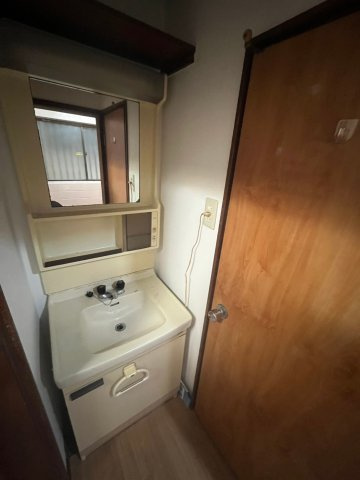 野方３丁目戸建の洗面所