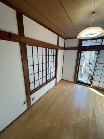 野方３丁目戸建の居間・リビング